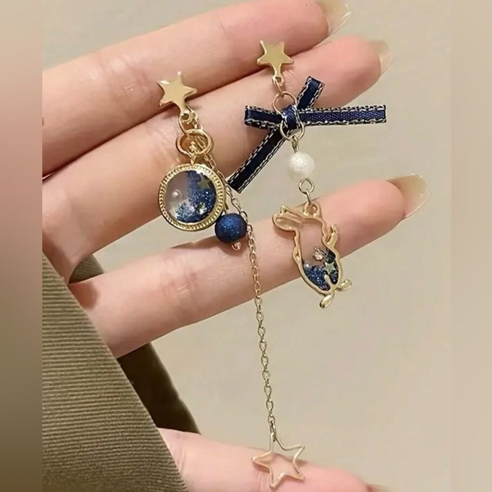 Bunny Earrings Gold Tone, Stars and Glitter lightweight Spring Feminine …